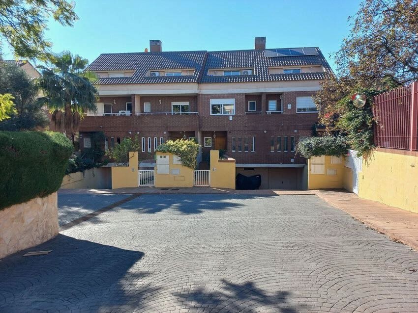 Property 2319 - Photo 1