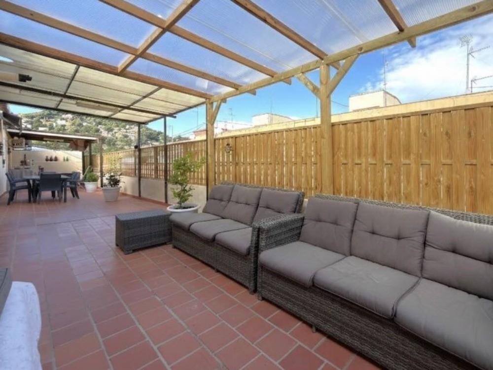 Pretty Naquera Penthouse